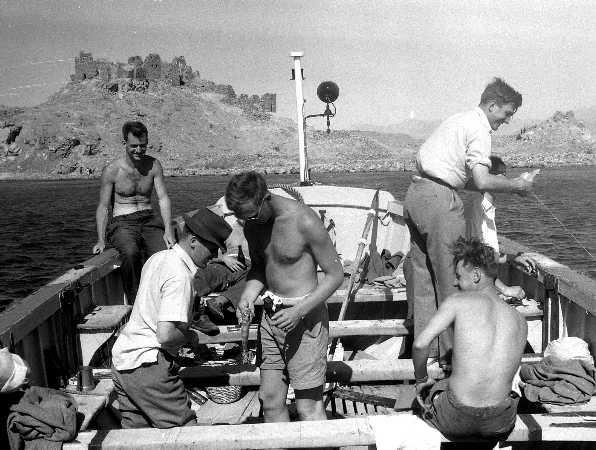  1LF 1951 Aqaba Visit to Crusader Castle Ralph Davidson US Neville Blythe-Brooke 1 LF  John Davd2